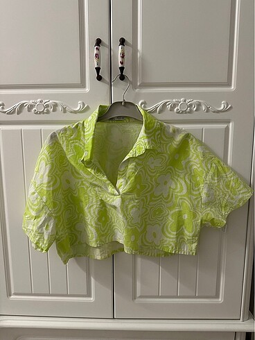 bershka crop gömlek