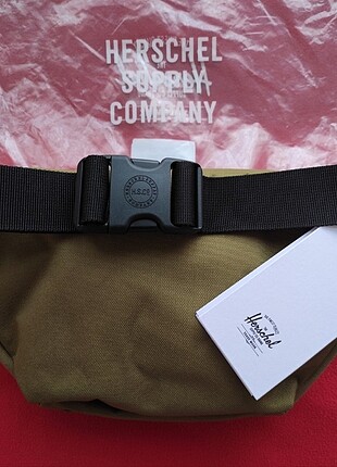 Beden #Herschel Seventeen Bel Çantası - Haki
