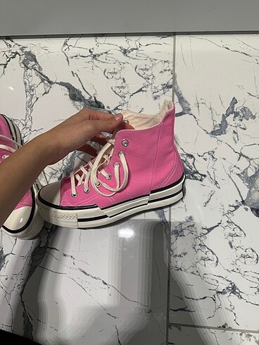 37 Beden converse