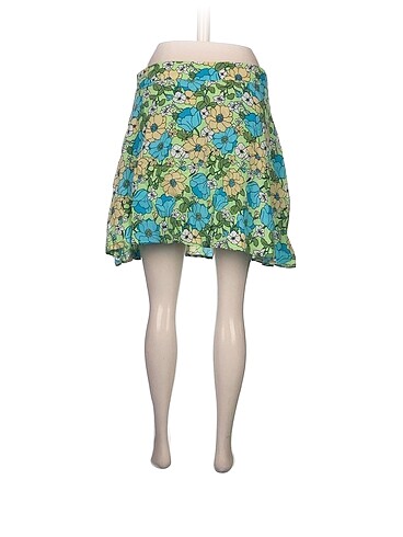 xl Beden Stradivarius Mini Şort %70 İndirimli.