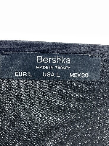 l Beden siyah Renk Bershka Kısa Elbise %70 İndirimli.