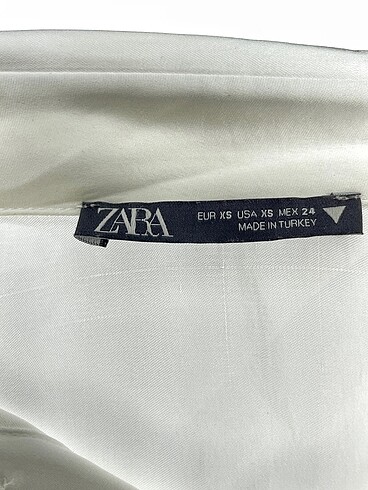 xs Beden beyaz Renk Zara Gömlek %70 İndirimli.