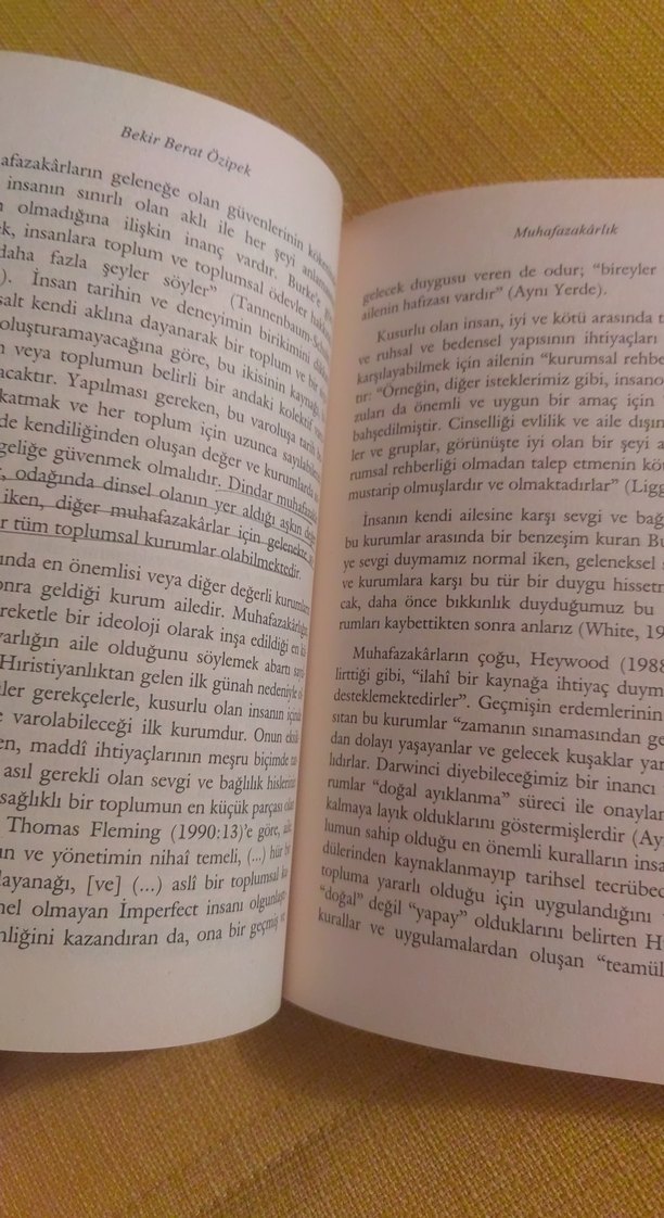 Muhafazakârlık - Akıl Toplum Siyaset Kitabı - Görsel 3