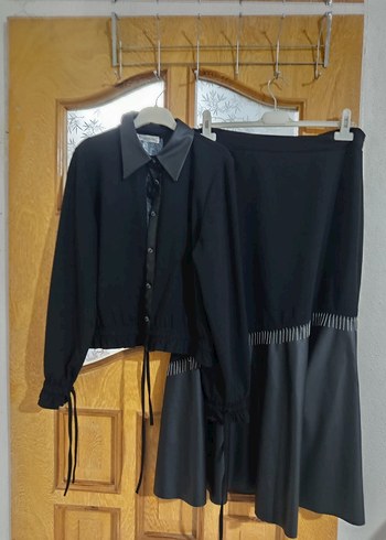 Siyah  altı deri etek takımı - Görsel 2