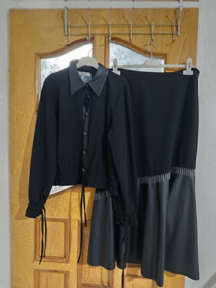 Siyah  altı deri etek takımı - Görsel 2