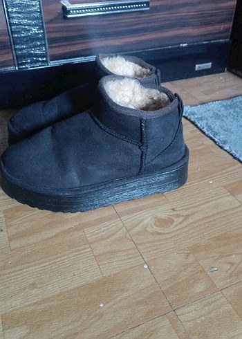 Zara Kahverengi Toka Detaylı Rahat Bot