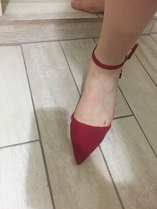 38 Beden kırmızı Renk Bershka ayakkabı