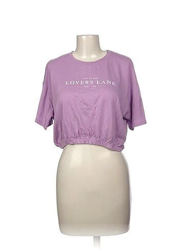 Diğer T-shirt %70 İndirimli.