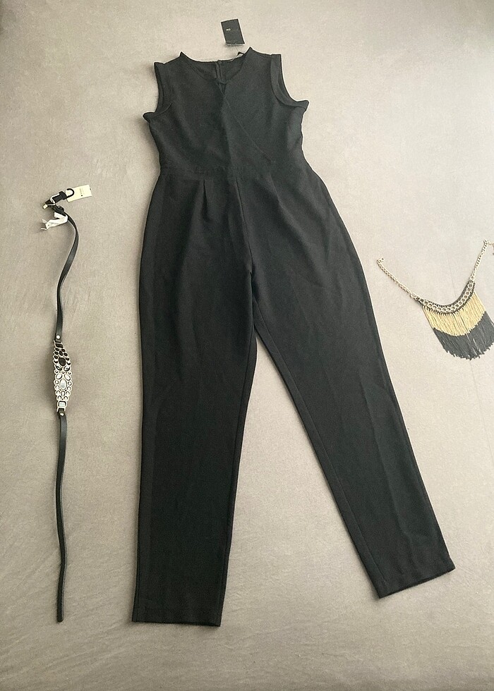 Kadın siyah tulum salopet ve aksesuarlar - Görsel 3