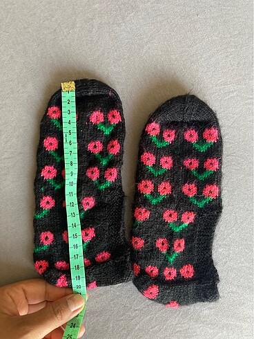 Uygun fiyata 3 adet yeni çeyizlik hediyelik patik - Görsel 7