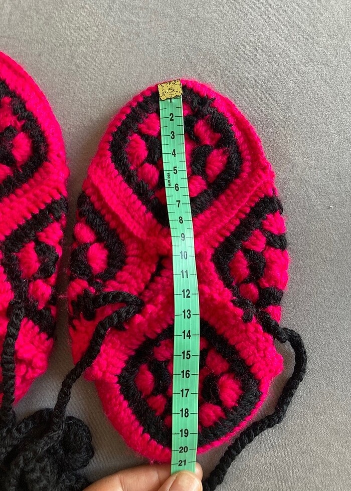 Uygun fiyata 3 adet yeni çeyizlik hediyelik patik - Görsel 3