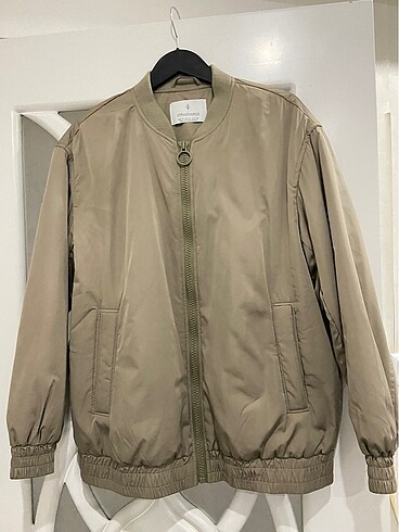 Stradivarius Kapitone bomber ceket