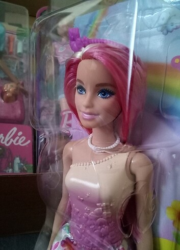 Barbie Prenses Bebekler HRR07-HRR08 