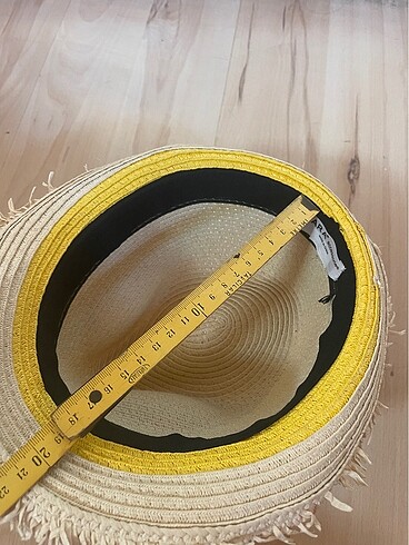 12+ Yaş, > 23 cm Beden camel Renk Zara şapka