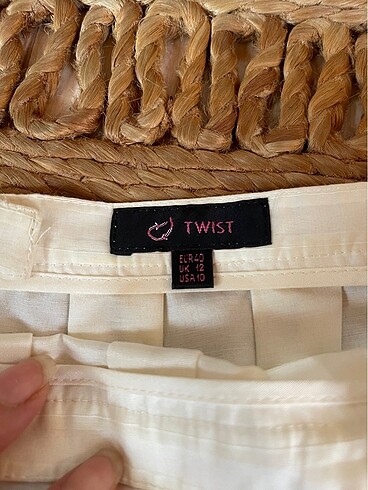 l Beden beyaz Renk Twist kabarık etek