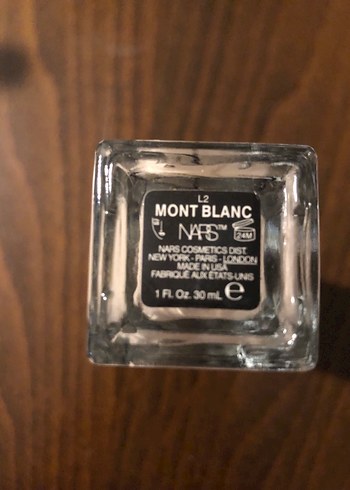 NARS Koyu Bej Fondöten - Görsel 3