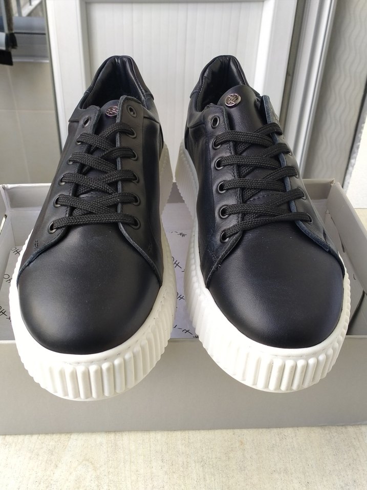Hotiç Marka Deri Sneaker Ayakkabı — görsel 2/7