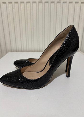 37 Beden siyah Renk Klasik Siyah Yılan Derisi Desenli Stiletto