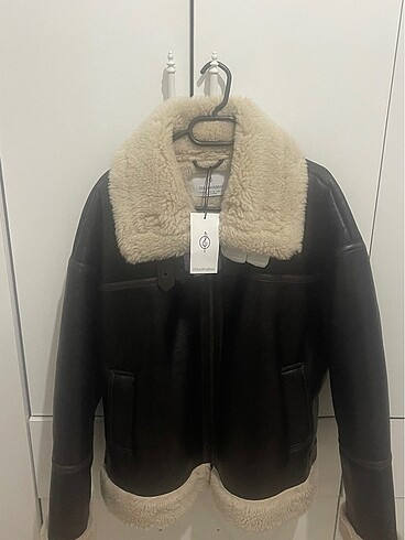 xl Beden STRADIVARIUS KÜRKLÜ BİKER CEKET