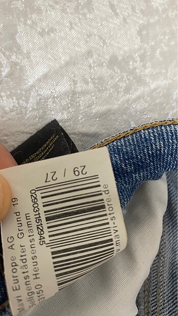 29 Beden Mavi jean