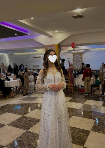 Straplez Uzun Beyaz A-Line Gelinlik - Görsel 2