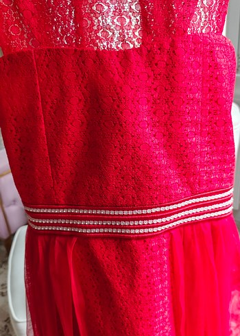 Kırmızı İşlemeli Midi Abiye Elbise - Görsel 6