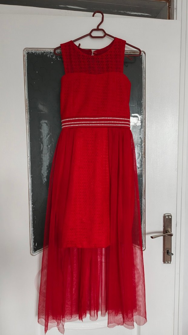 Kırmızı İşlemeli Midi Abiye Elbise - Görsel 3