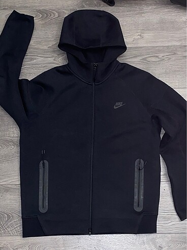 nike tech fleece