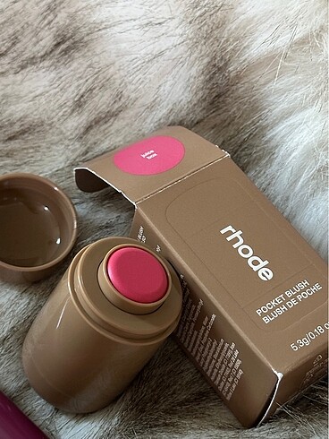 Diğer rhode pocket blush