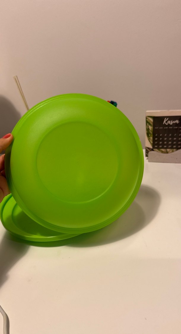 Tupperware 700 ml Yeşil Plastik Saklama Kabı - Görsel 3