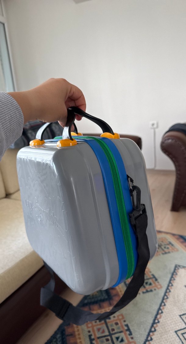 Gri Baskılı caps polo çanta - Görsel 4