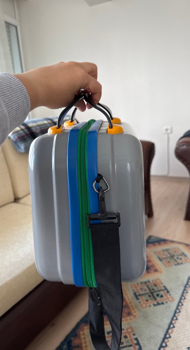 Gri Baskılı caps polo çanta - Görsel 2