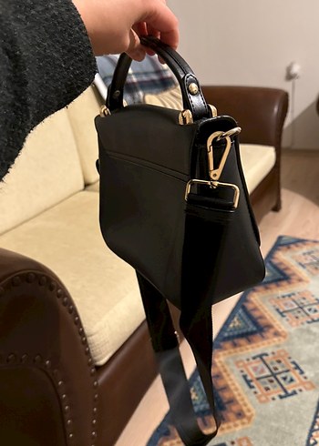 Siyah Deri Tokalı Kadın Çanta inci - Görsel 4