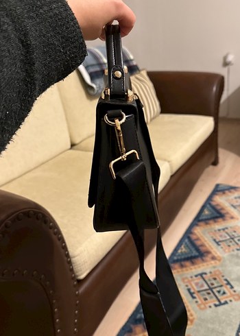 Siyah Deri Tokalı Kadın Çanta inci - Görsel 2