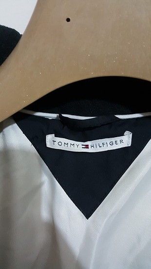 s Beden TOMMY HILFIGER MONT