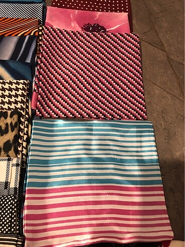 Renk renk desen desen eşarplar - Görsel 6