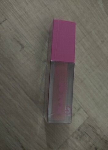 Diğer Lip gloss