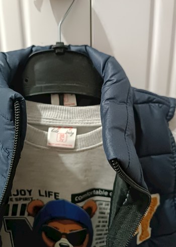 Erkek Çocuk Gri Baskılı Kolsuz Triko Yelek - Görsel 2