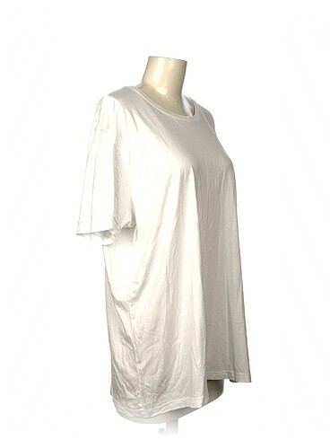 Defacto Defacto T-shirt %70 İndirimli.