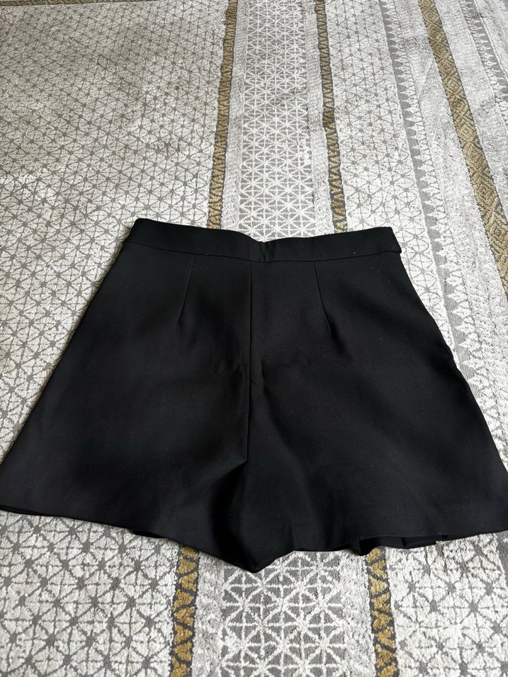 Siyah Pilili Şort Etek - Görsel 2