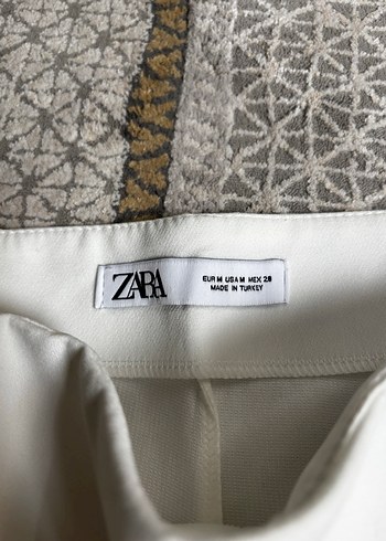 Zara Beyaz şort Etek - Görsel 2