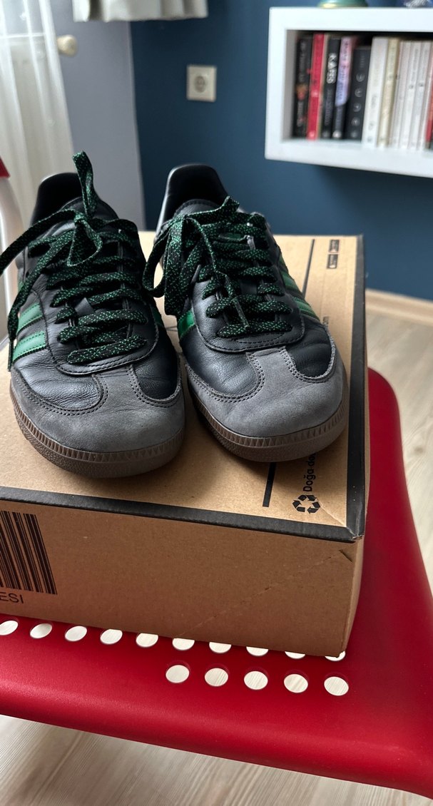 Siyah Yeşil Adidas Bağcıklı Spor Ayakkabı - Görsel 4