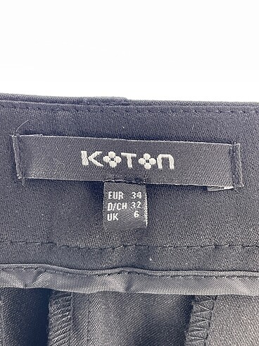 34 Beden siyah Renk Koton Kumaş Pantolon %70 İndirimli.
