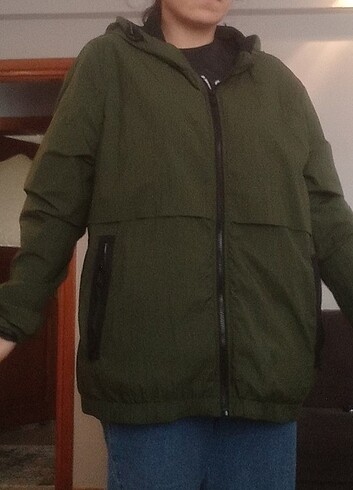 Rüzgarlık çeket