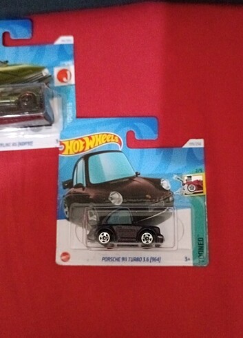 Hot wheels 2 lot