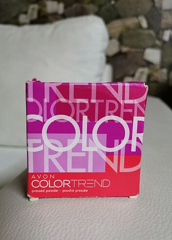 Avon Color Trend Pudra 