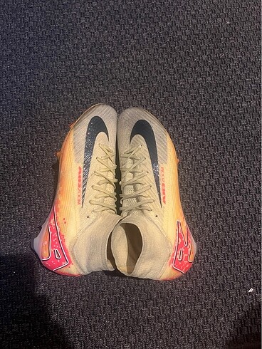 45 Beden Nike krampon