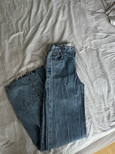 mango jean
