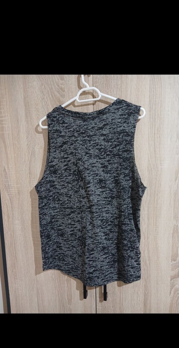 Gri Baskılı Rahat Kesim Kadın Atlet - Görsel 3