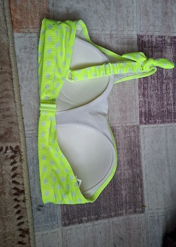 Sarı Renkli Spor Yılan Desenli Sütyen - Görsel 2